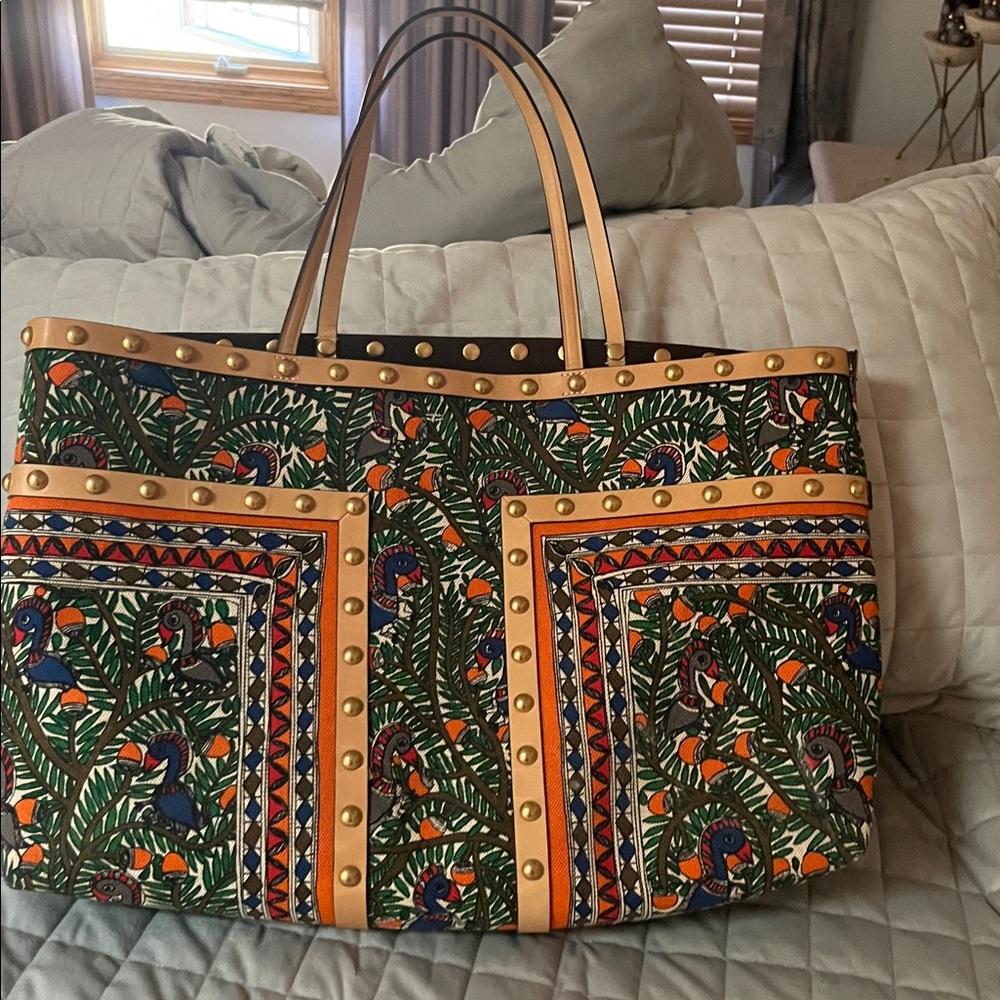 Printed Tote Bag with Stud Trim in Green and Tan